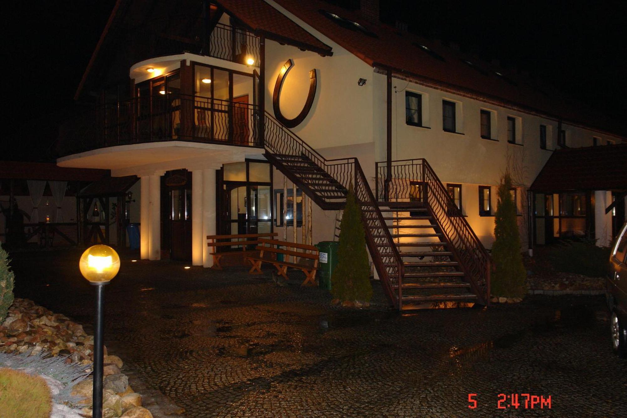 Villa Podkowa Modliszów Exterior foto