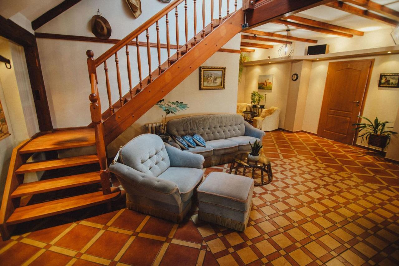 Villa Podkowa Modliszów Exterior foto